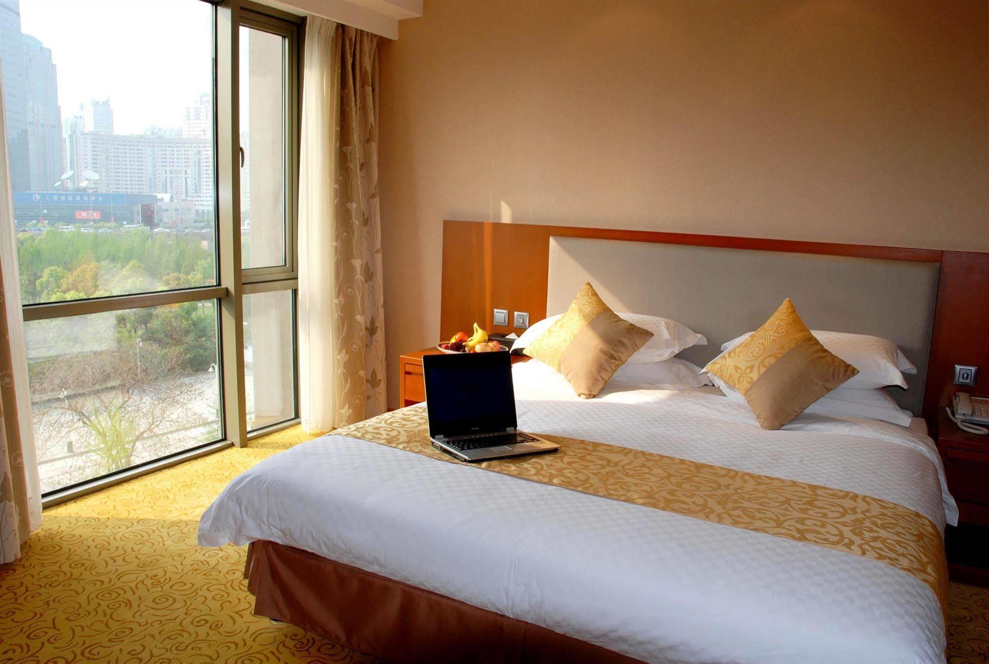 Shanghai Forte Hotel Kültér fotó