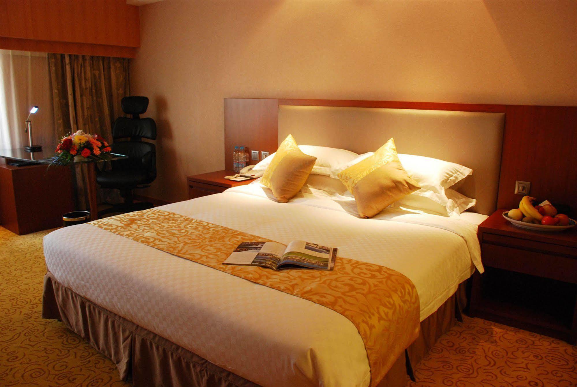 Shanghai Forte Hotel Kültér fotó