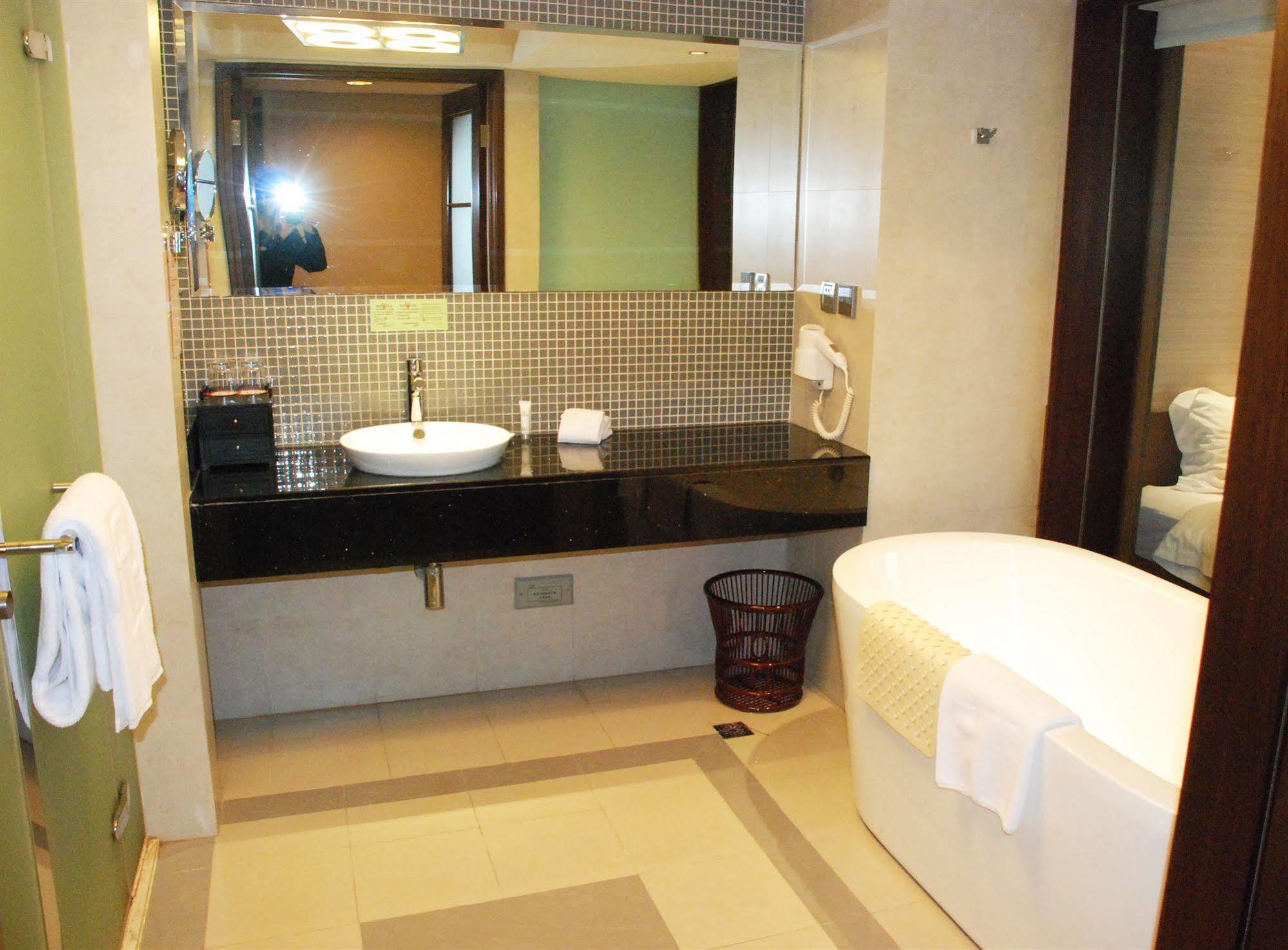 Shanghai Forte Hotel Kültér fotó