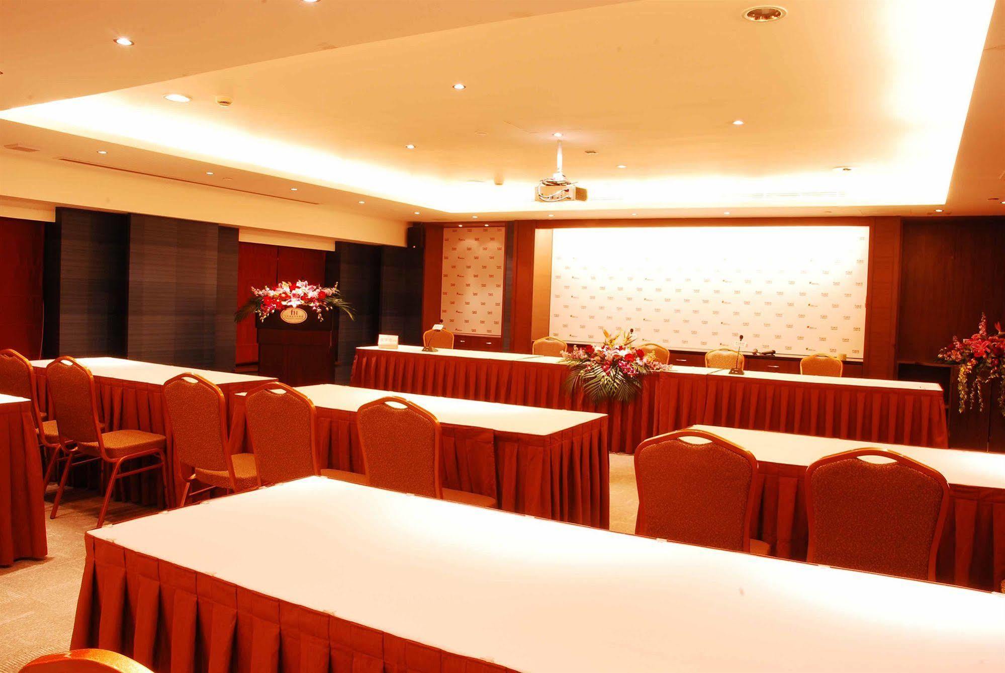 Shanghai Forte Hotel Kültér fotó
